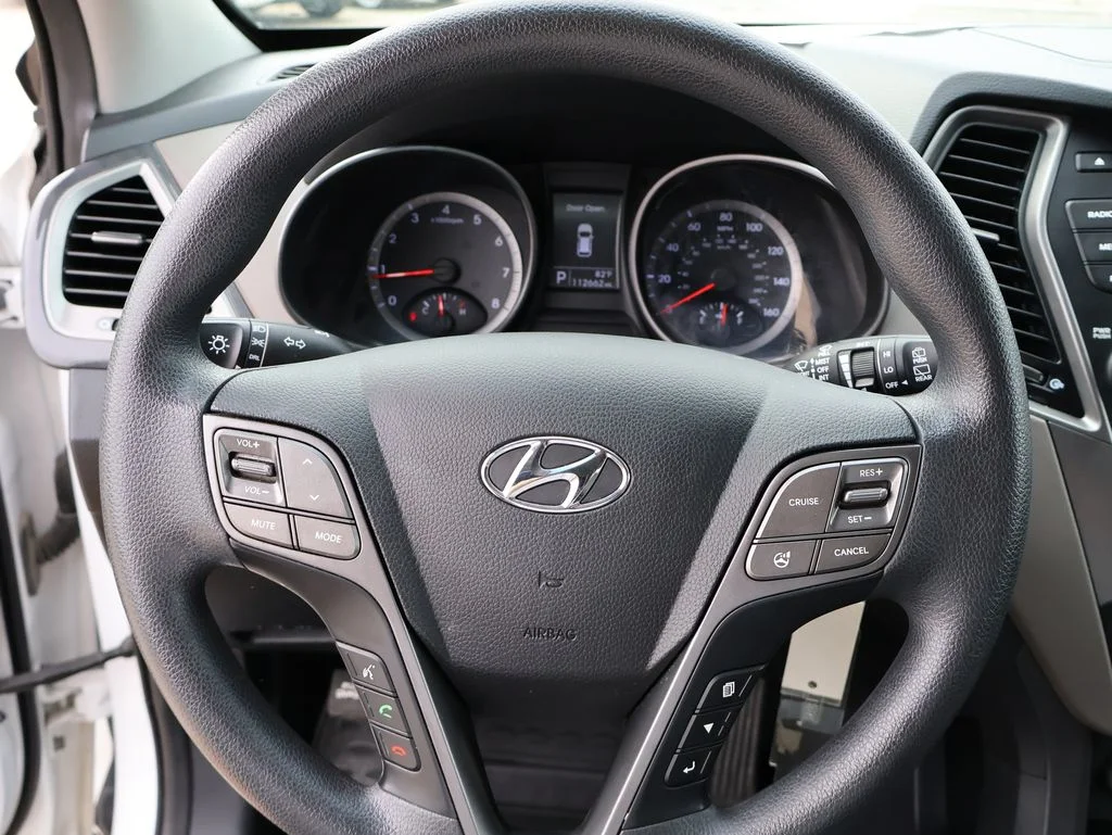 Used 2016 White Hyundai 2.4 Base image 23