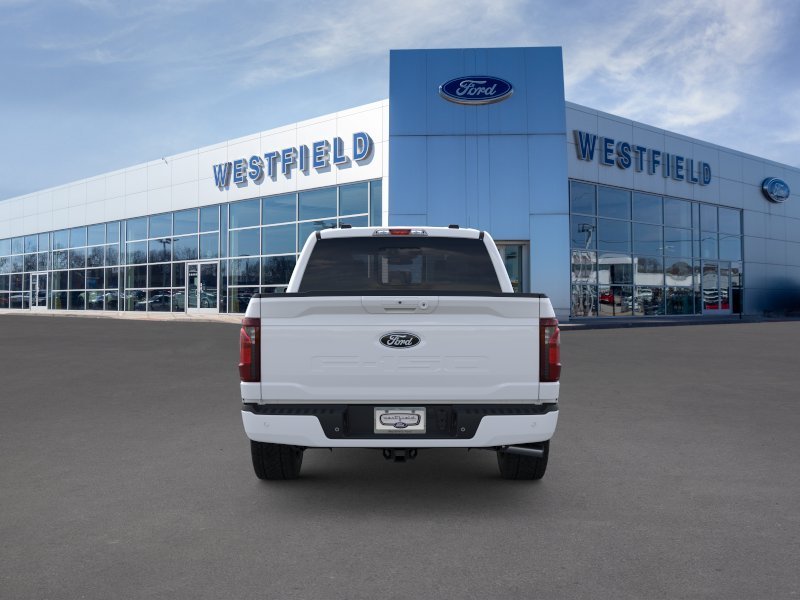 New 2026 Oxford White Ford XLT image 5
