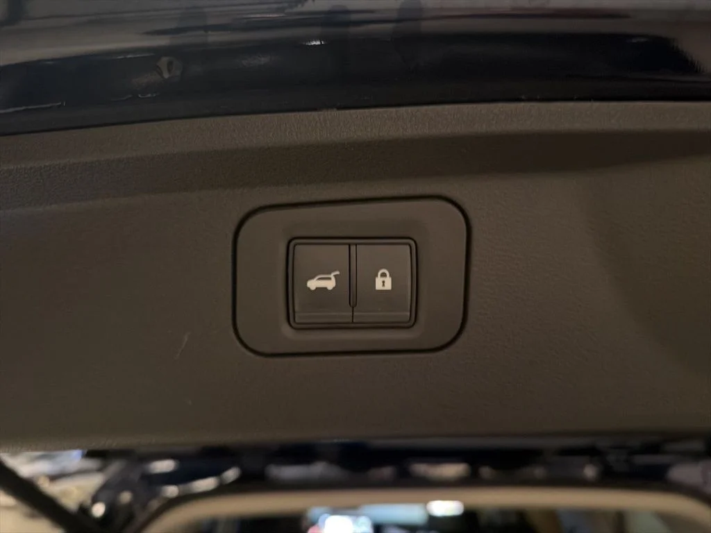 Used 2025 Blue INFINITI SENSORY image 41