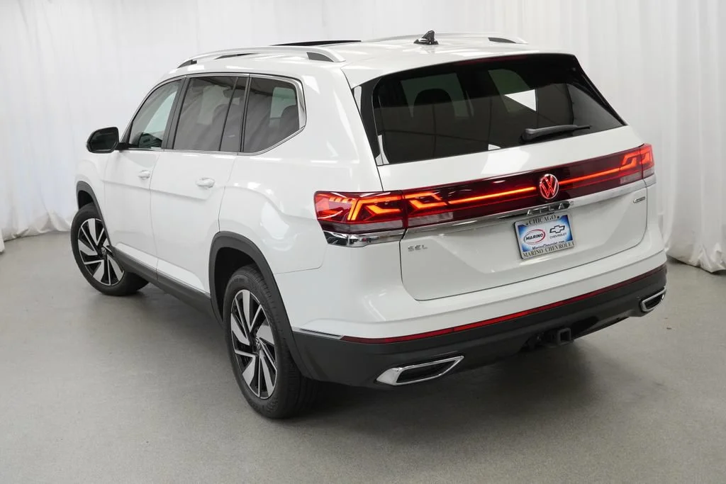 Used 2024 White Volkswagen 2.0T SEL image 41