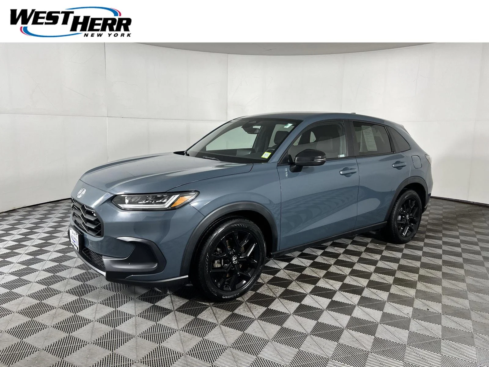 Used 2023 Nordic Forest Pearl Honda Sport image 3