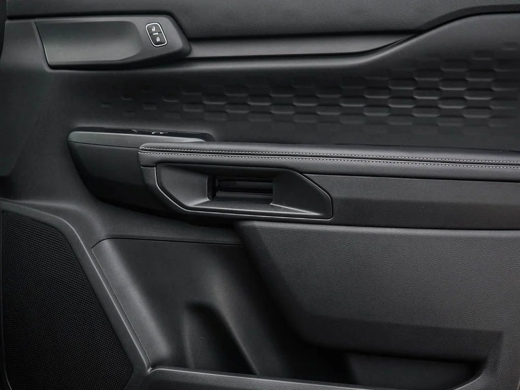 New 2026 Marsh Gray Ford XLT image 7