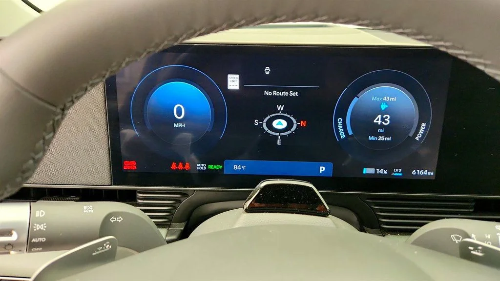 Used 2025 Digital Teal Hyundai Limited AWD *Ltd Avail* image 14