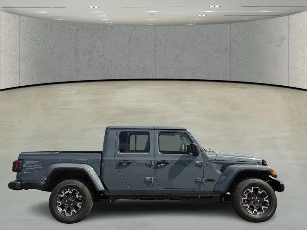 New 2026 Anvil Clear-Coat Exterior Paint Jeep Sahara image 4