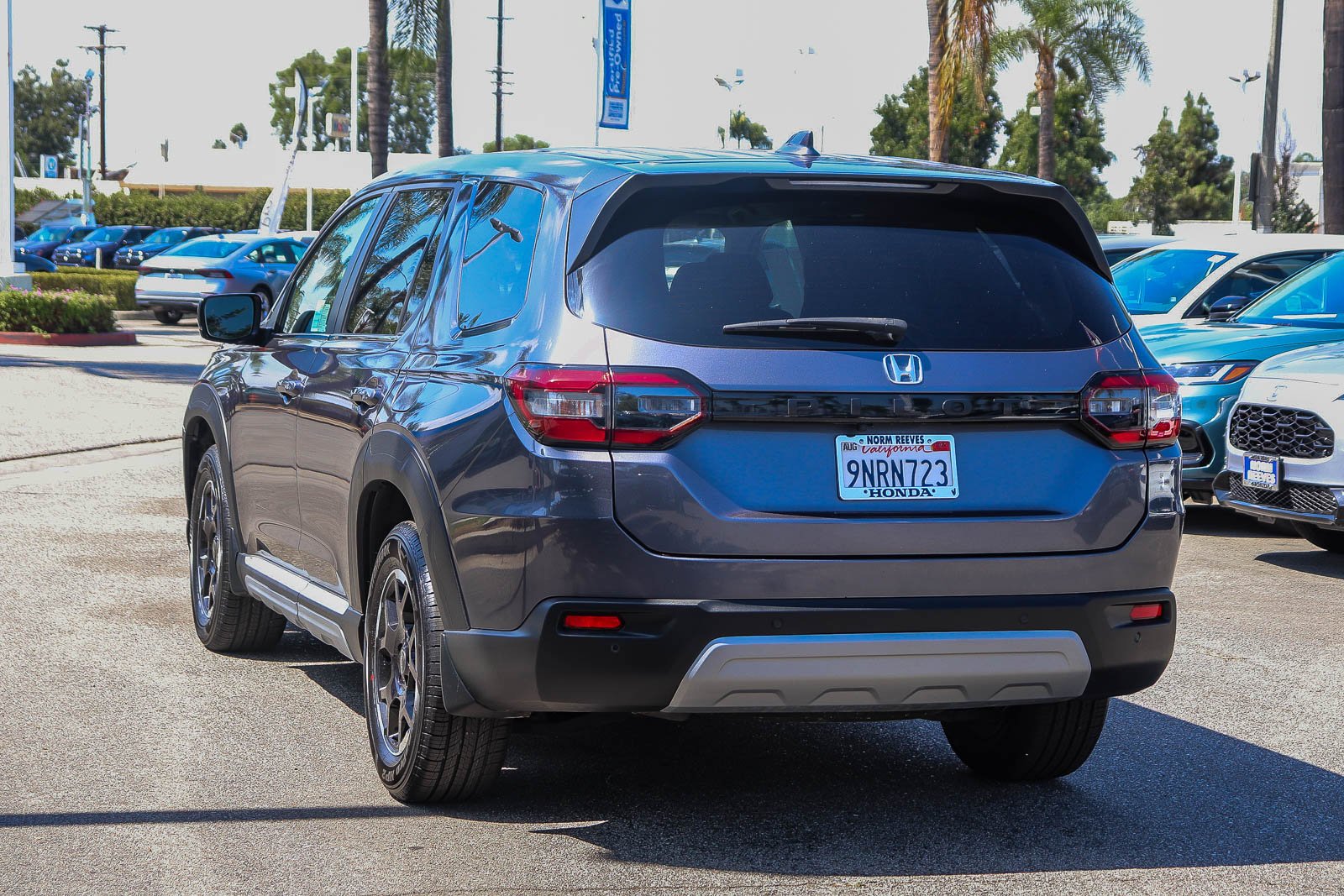 2025 Honda Pilot EX-L - Photo 49