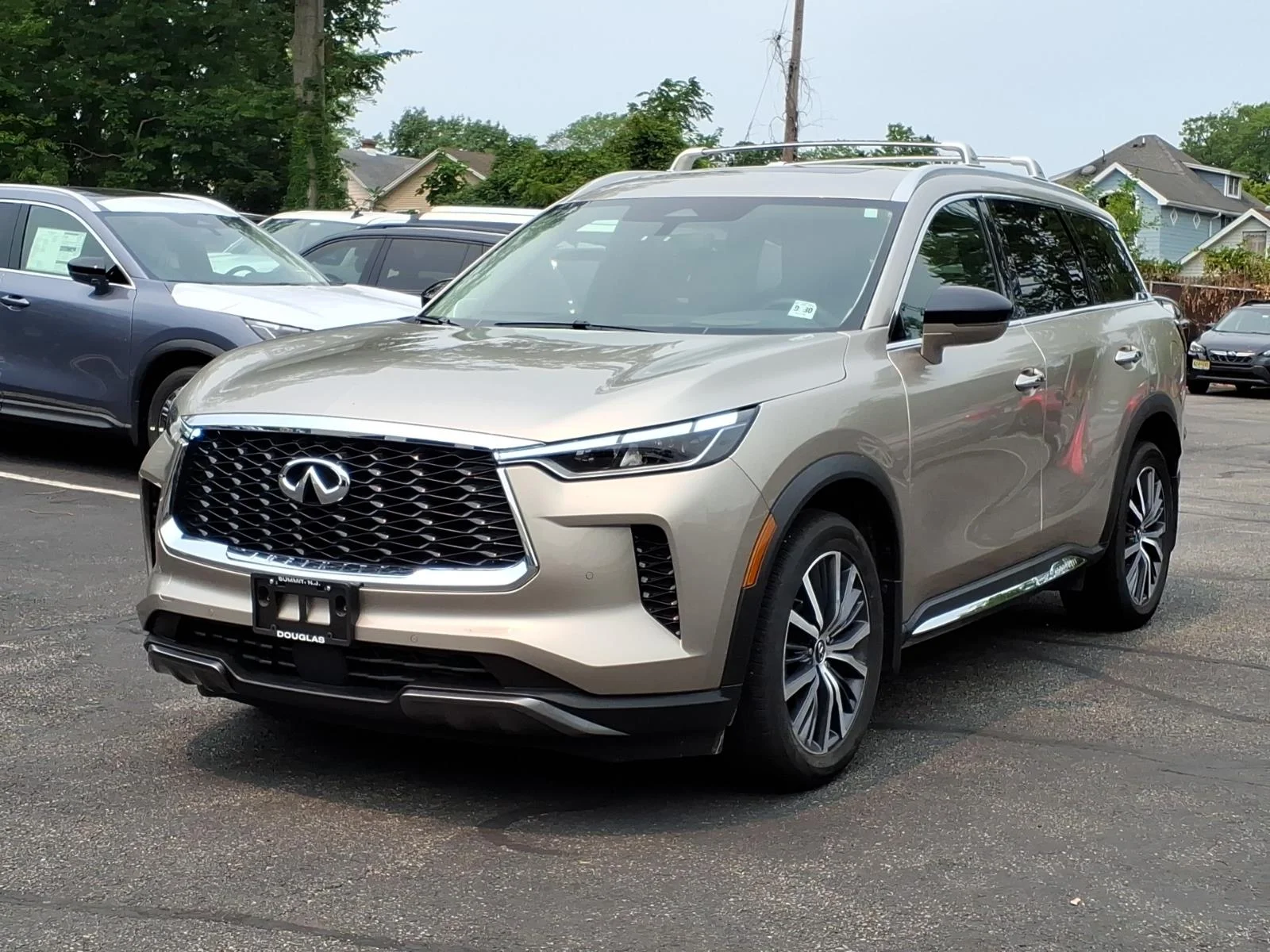 Certified Used 2025 Silver INFINITI Sensory image 1