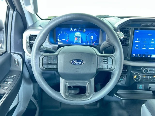 New 2025 OXFORD WHITE Ford XL image 13