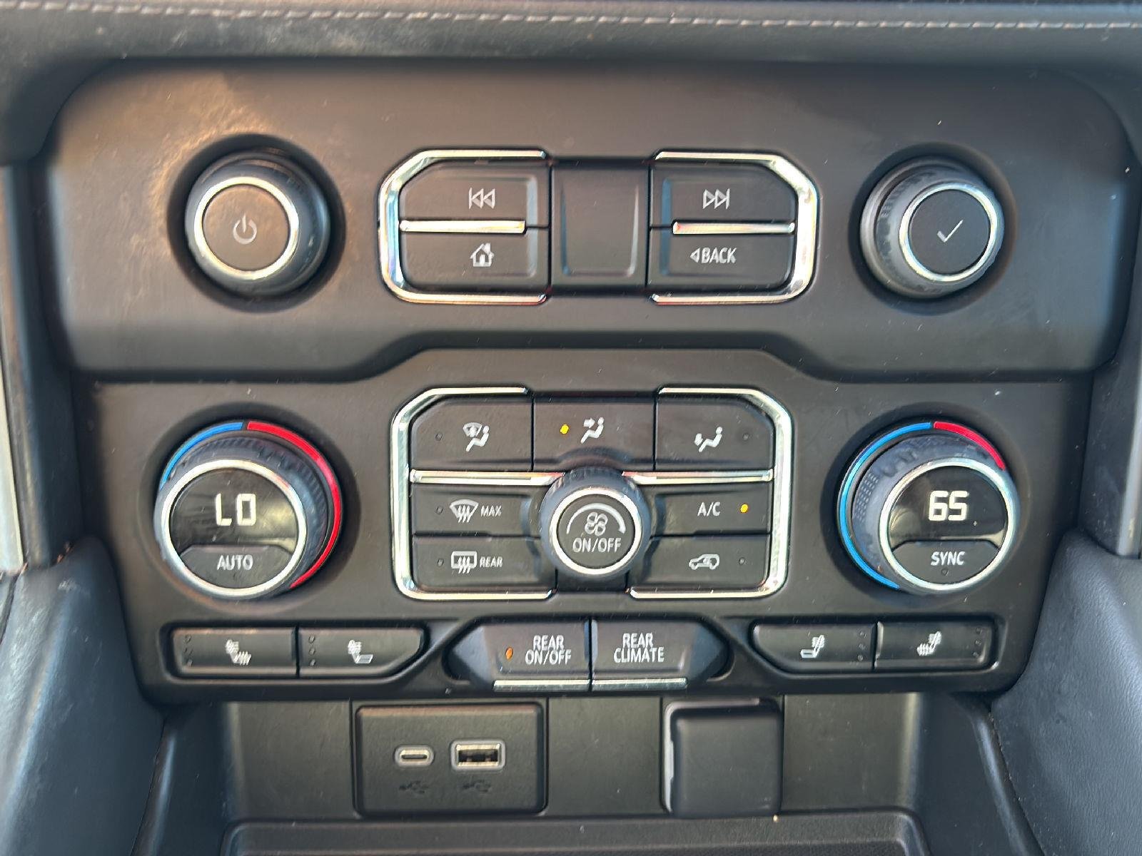 Used 2024 Summit White Chevrolet Z71 image 26