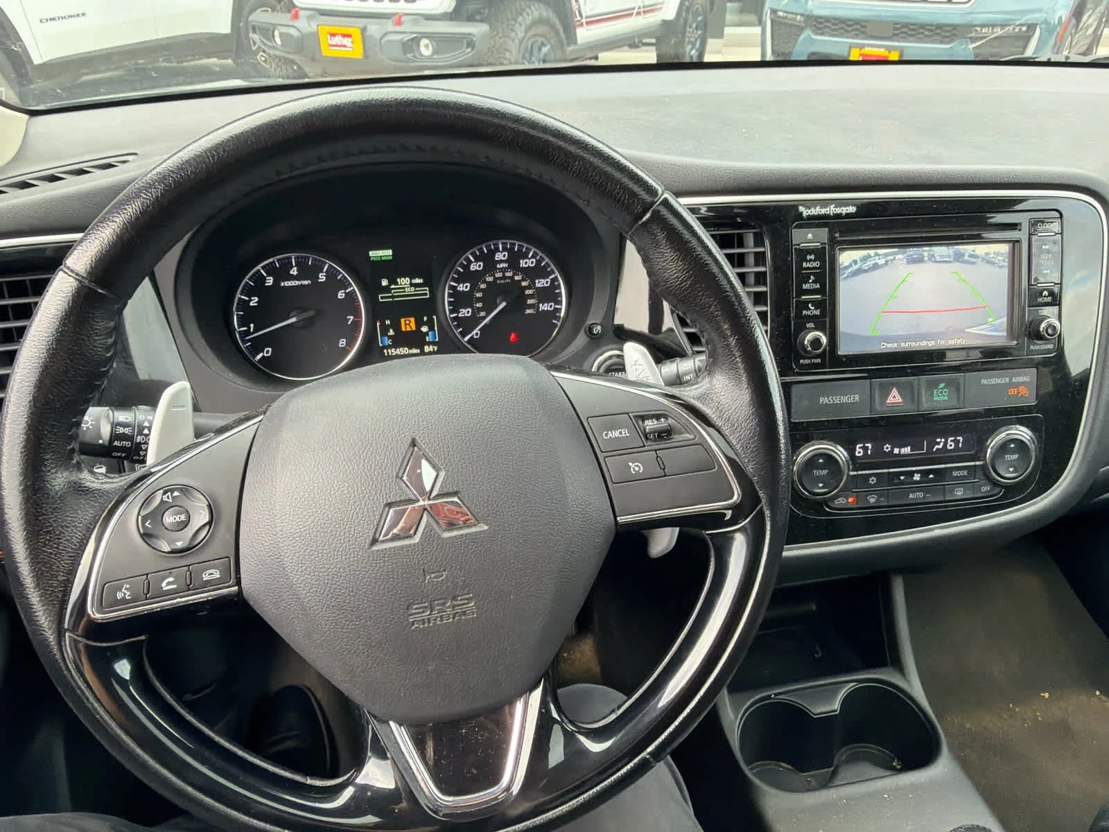 Used 2016 Labrador Black Pearl Mitsubishi GT image 8