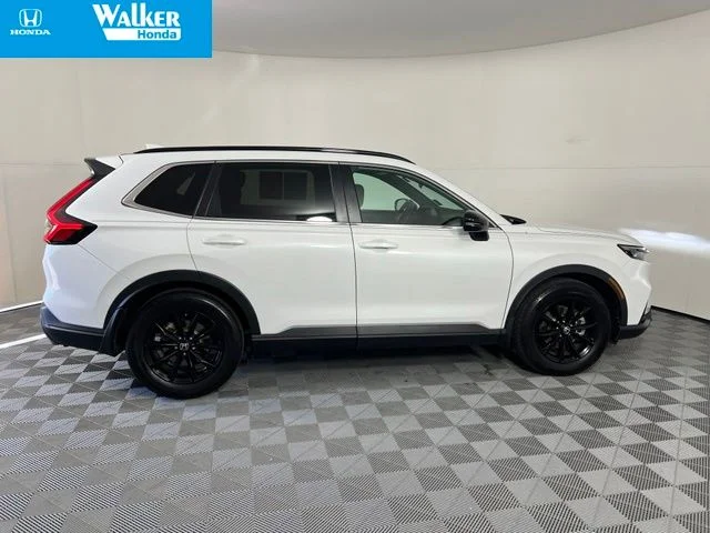 Used 2023 White Honda Sport image 9