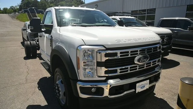 New 2026 White Ford XL image 3
