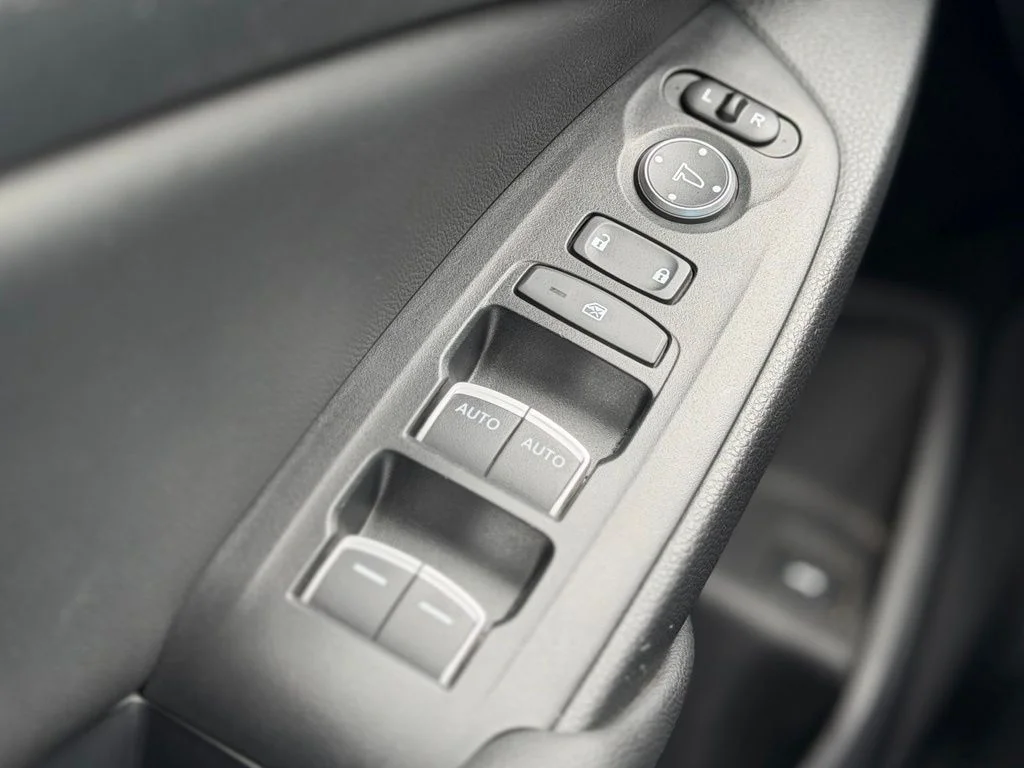 Used 2019  Honda EX-L image 19