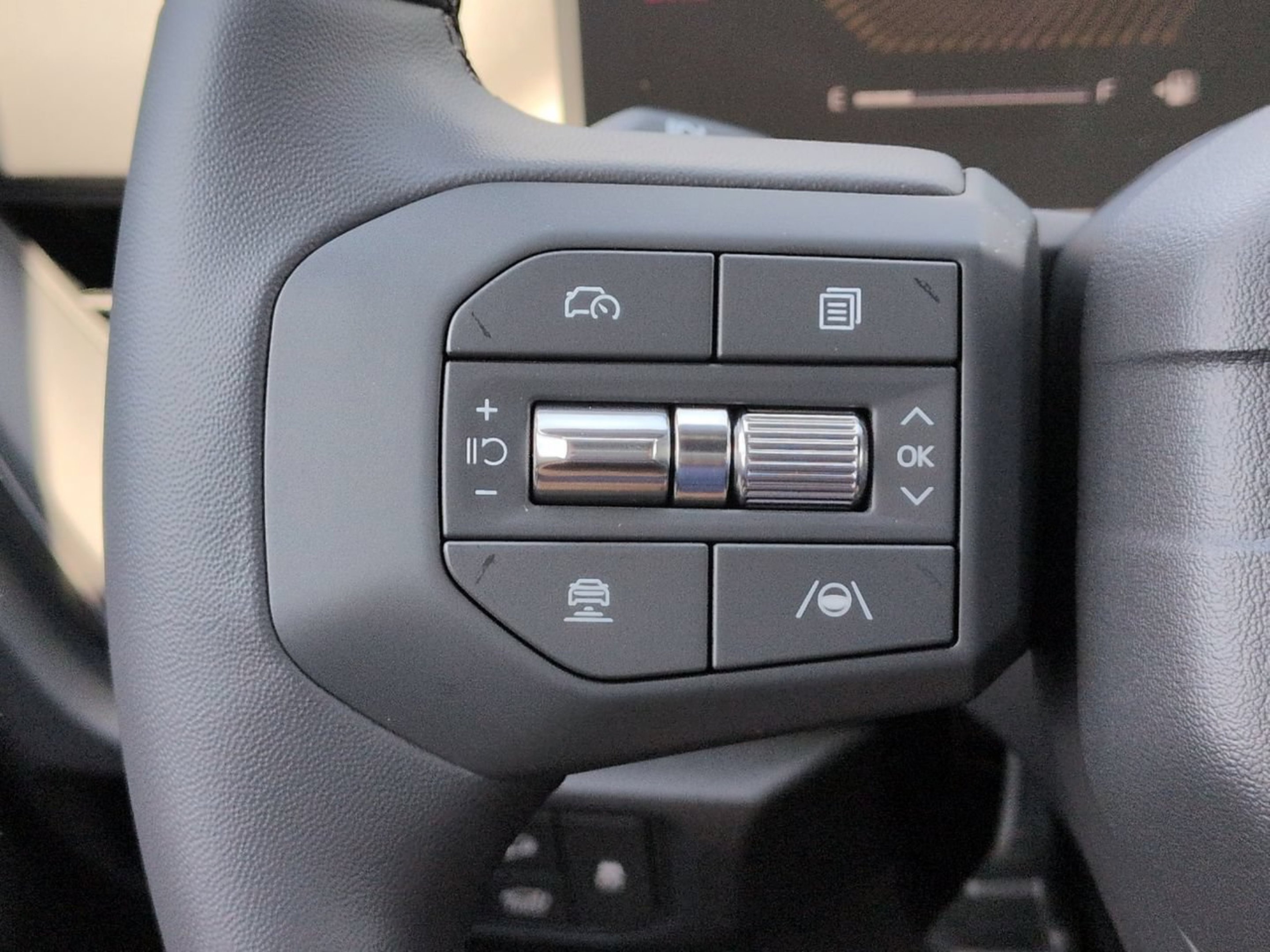 New 2027 Iceberg Green Kia X-Line S image 28
