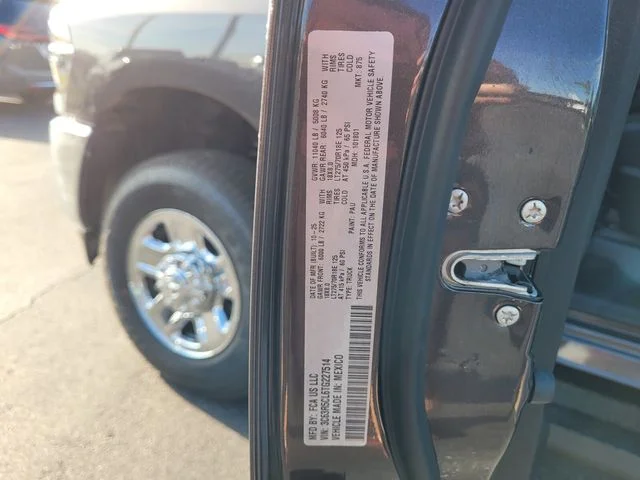New 2026 Granite Crystal Metallic Clear-Coat Exterior Paint RAM Tradesman image 18