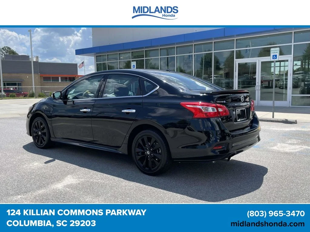 Used 2018 Super Black Nissan SR image 4