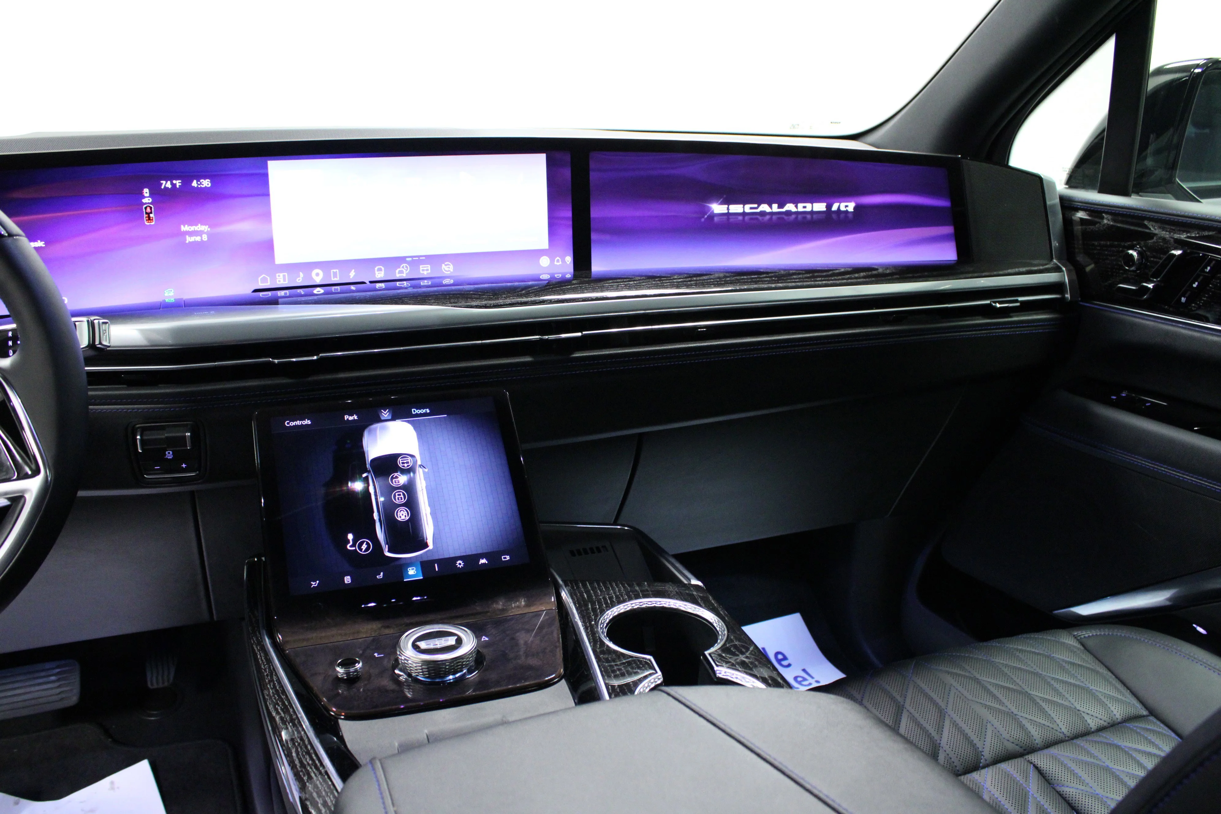 Used 2026 Luna Metallic Cadillac Sport image 20