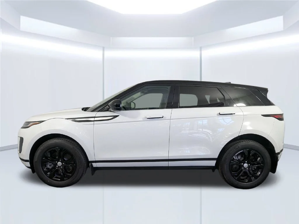 Used 2023 White Land Rover S image 22