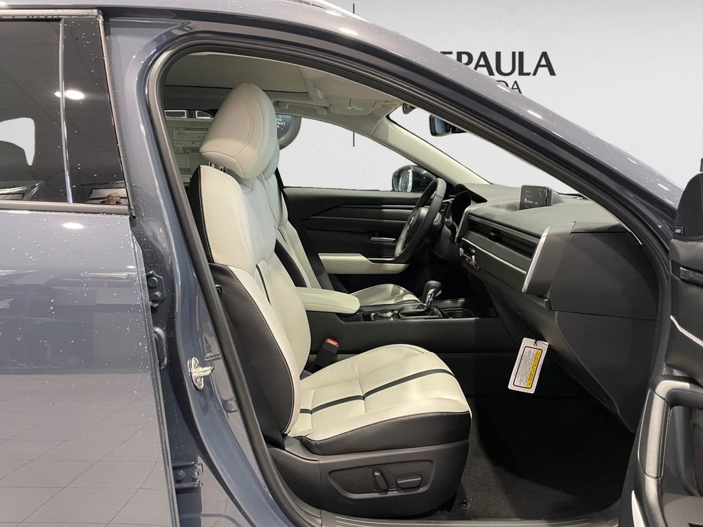 2026 Mazda CX-50 Premium - Photo 14