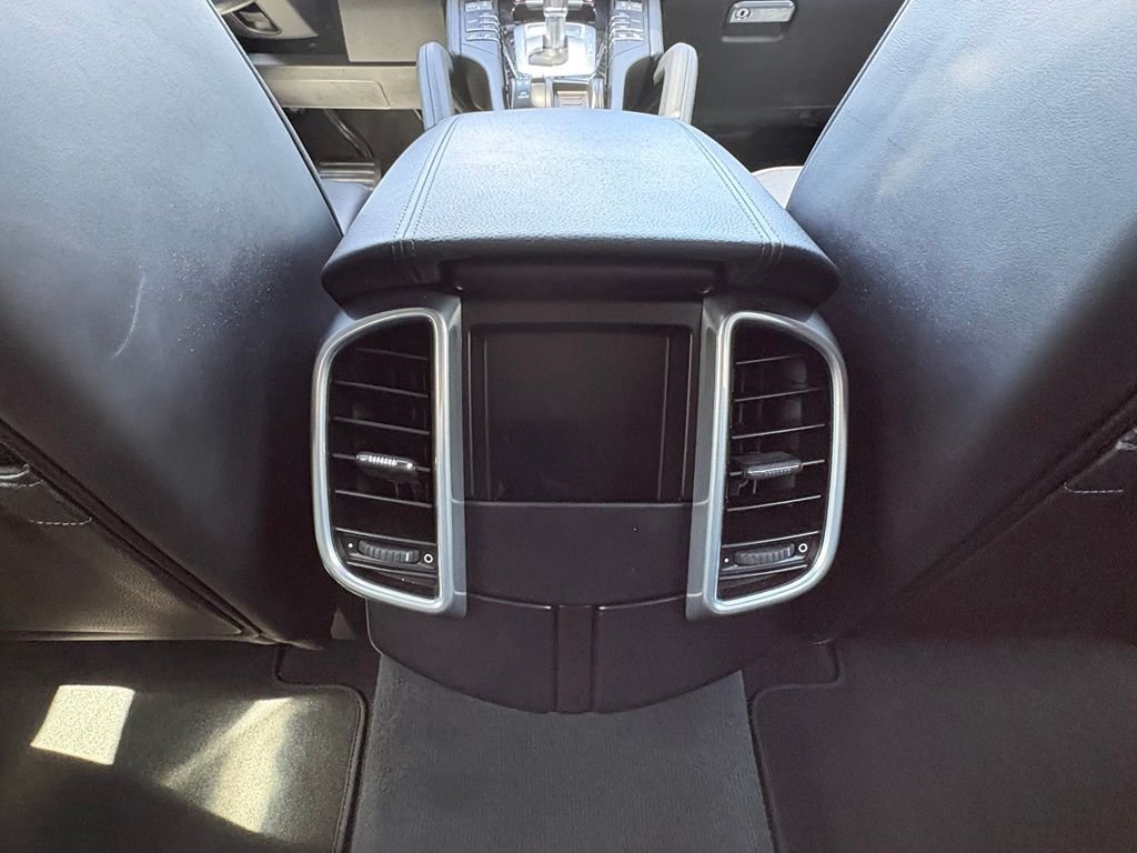 Used 2015 Black Porsche Diesel image 24