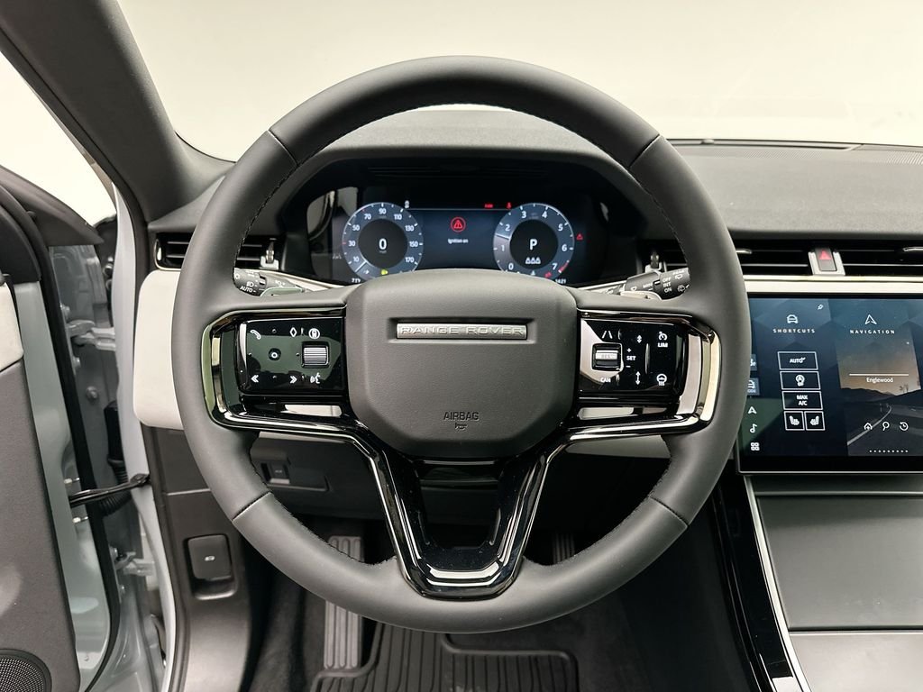New 2026 Arroios Grey Land Rover S image 14