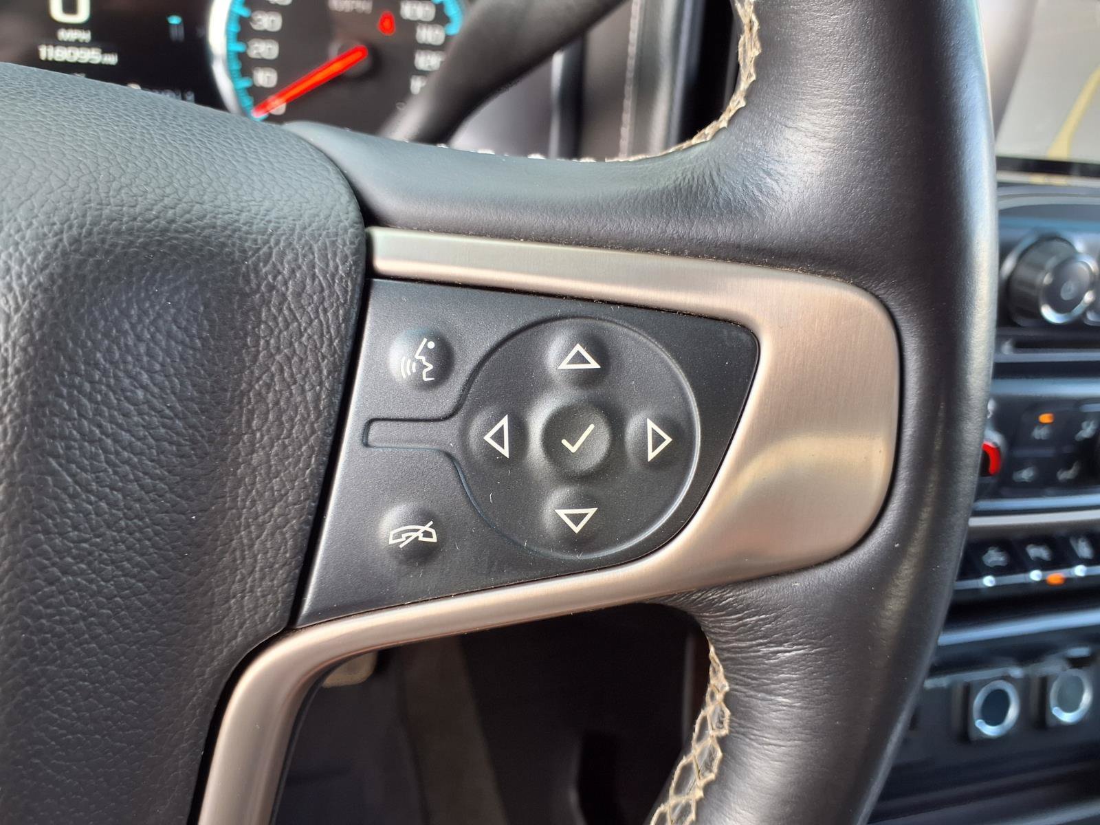 Used 2017 QUICKSILVER METALLIC GMC Denali image 18
