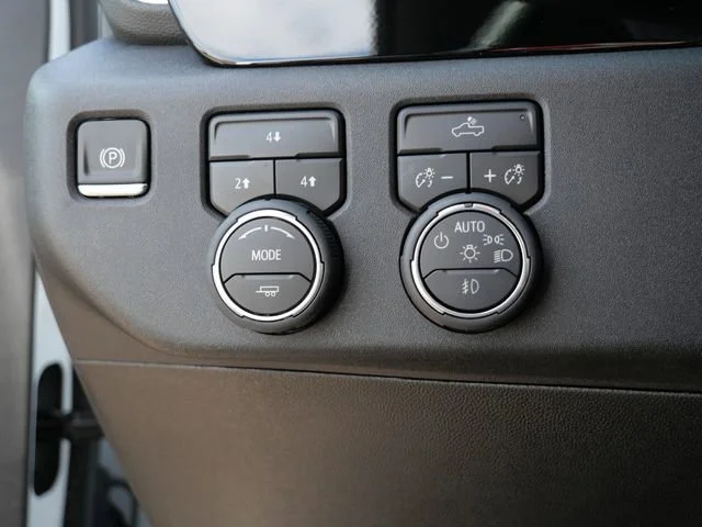 2026 Chevrolet Silverado 3500 HD LT - Photo 14