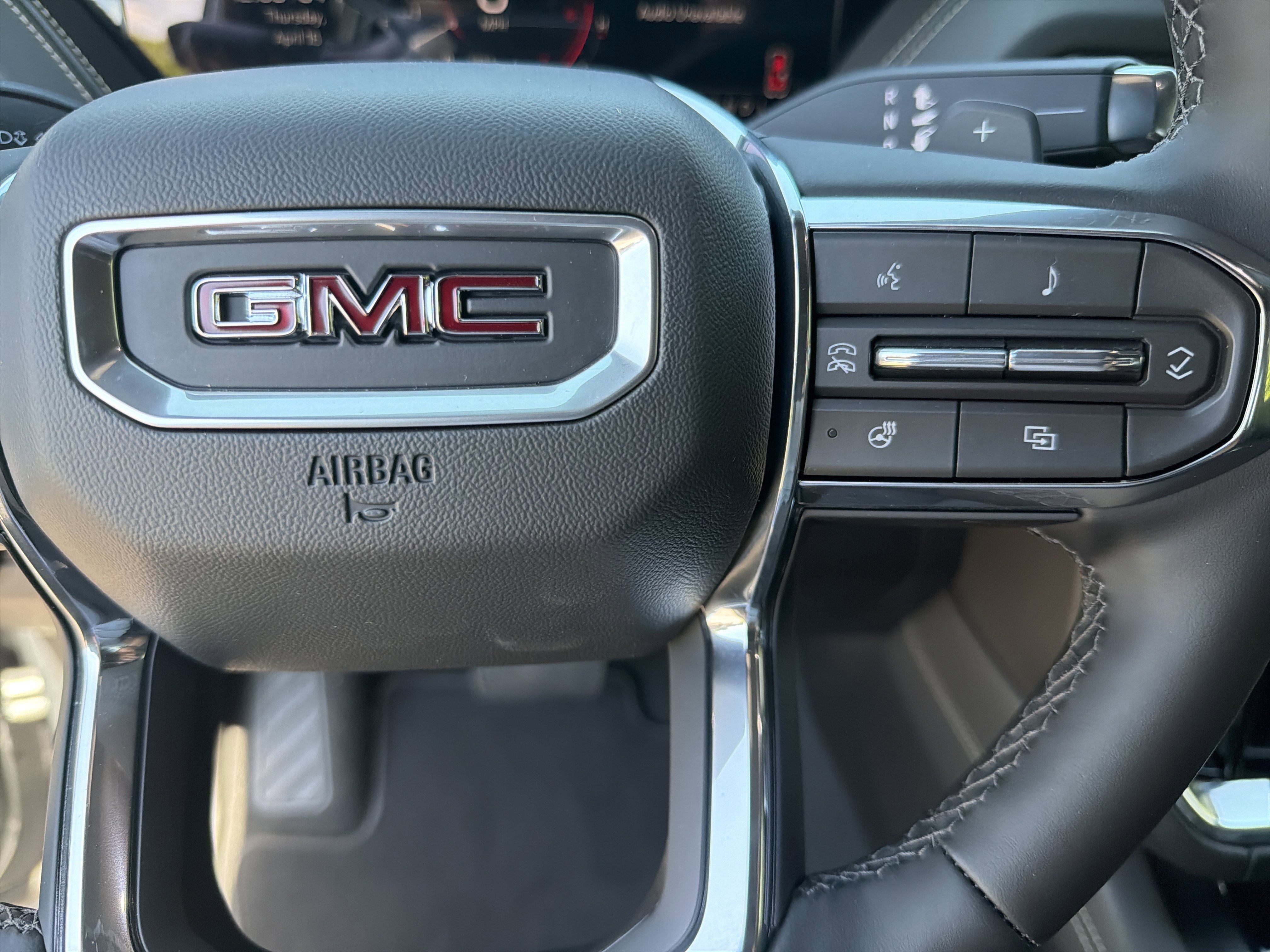 New 2026 Sterling Metallic GMC Elevation image 35