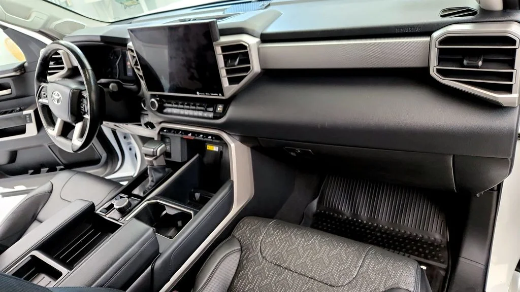 2022 Toyota Tundra Limited - Photo 15