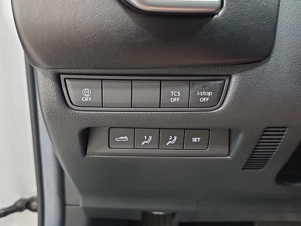 Used 2024 Wind Chill Pearl Mazda 2.5 Turbo image 26