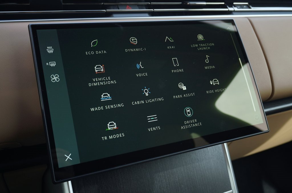 2026 LAND ROVER RANGE ROVER - Image 19