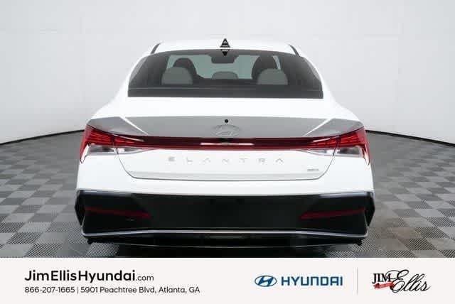 2025 Hyundai Elantra Limited - Photo 69