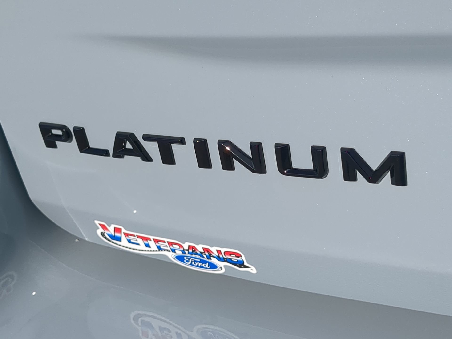New 2026 Glacier Gray Metallic Tri-Coat Ford MAX Platinum® image 45