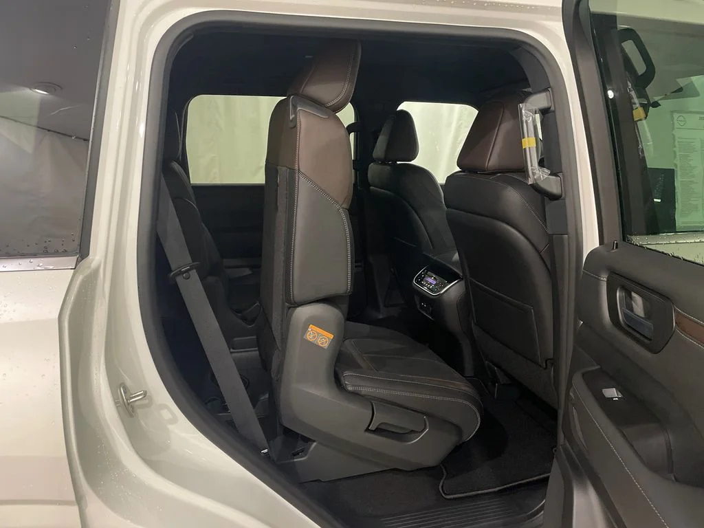 New 2026 Aspen White TriCoat Nissan SL image 40