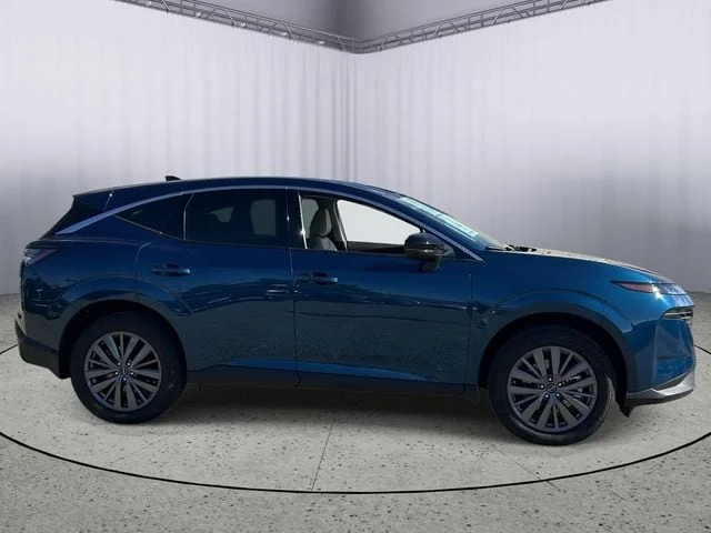 Used 2026 Aurora Blue Pearl Metallic Nissan SL image 6