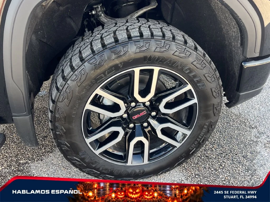 New 2026 Onyx Black GMC AT4 image 21