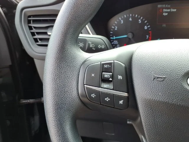 Used 2020 Black Ford SE image 24