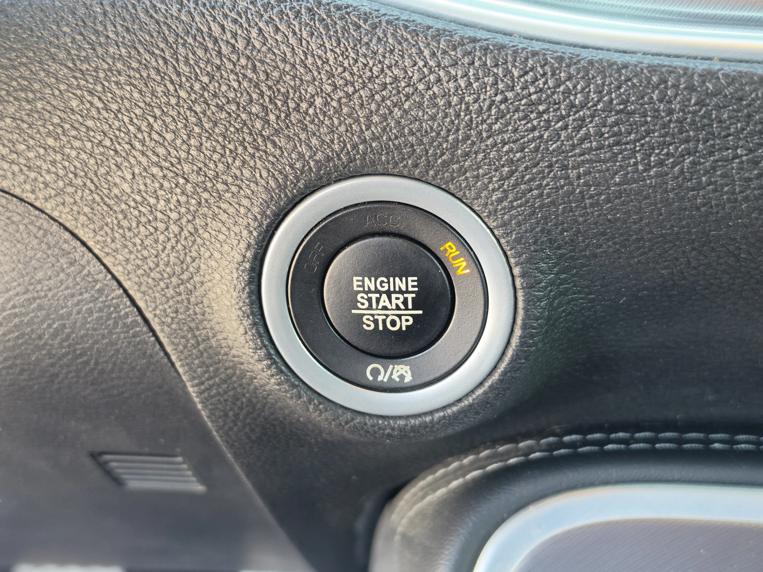 Used 2021 Pitch Black Clearcoat Dodge R/T Scat Pack image 35