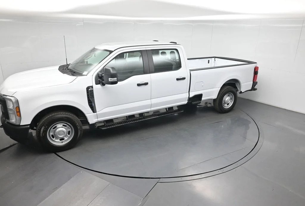 New 2026 White Ford XL image 38