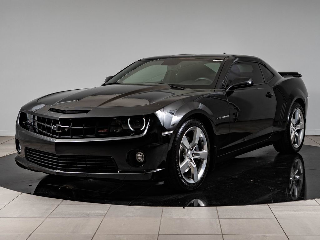 Used 2011 Black Chevrolet SS image 1