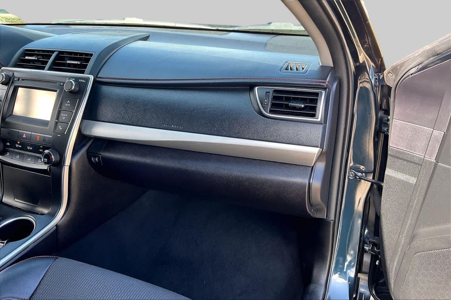 Used 2017 Cosmic Gray Mica Toyota LE image 19