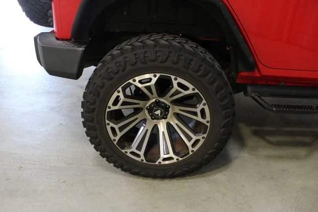 Used 2018 Red Jeep Unlimited Sahara image 29