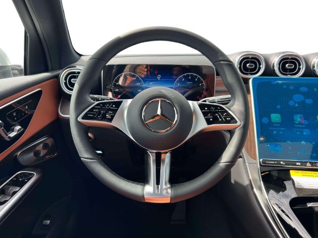 New 2027 Polar White Mercedes-Benz GLC 300 image 15