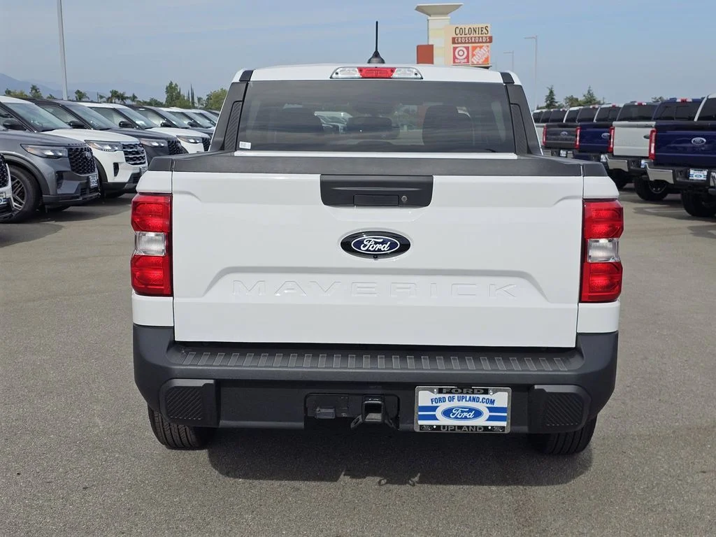 Used 2026 Oxford White Ford XLT image 6
