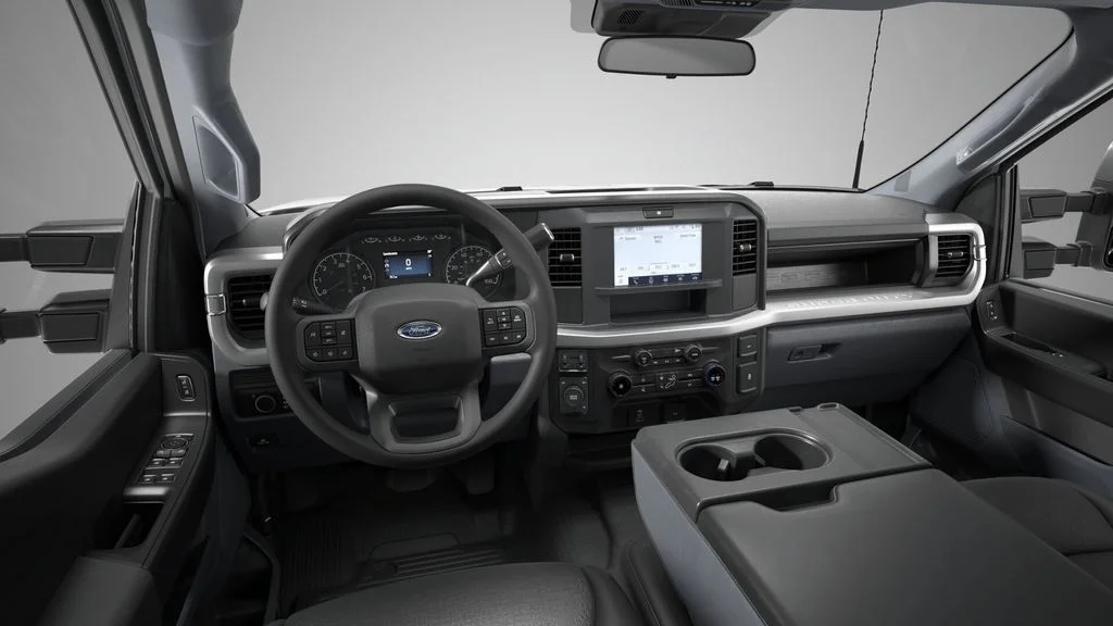 New 2026 Oxford White Ford XL image 8