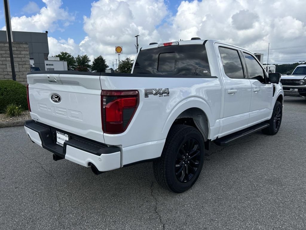 Certified Used 2026 Oxford White Ford XLT image 4