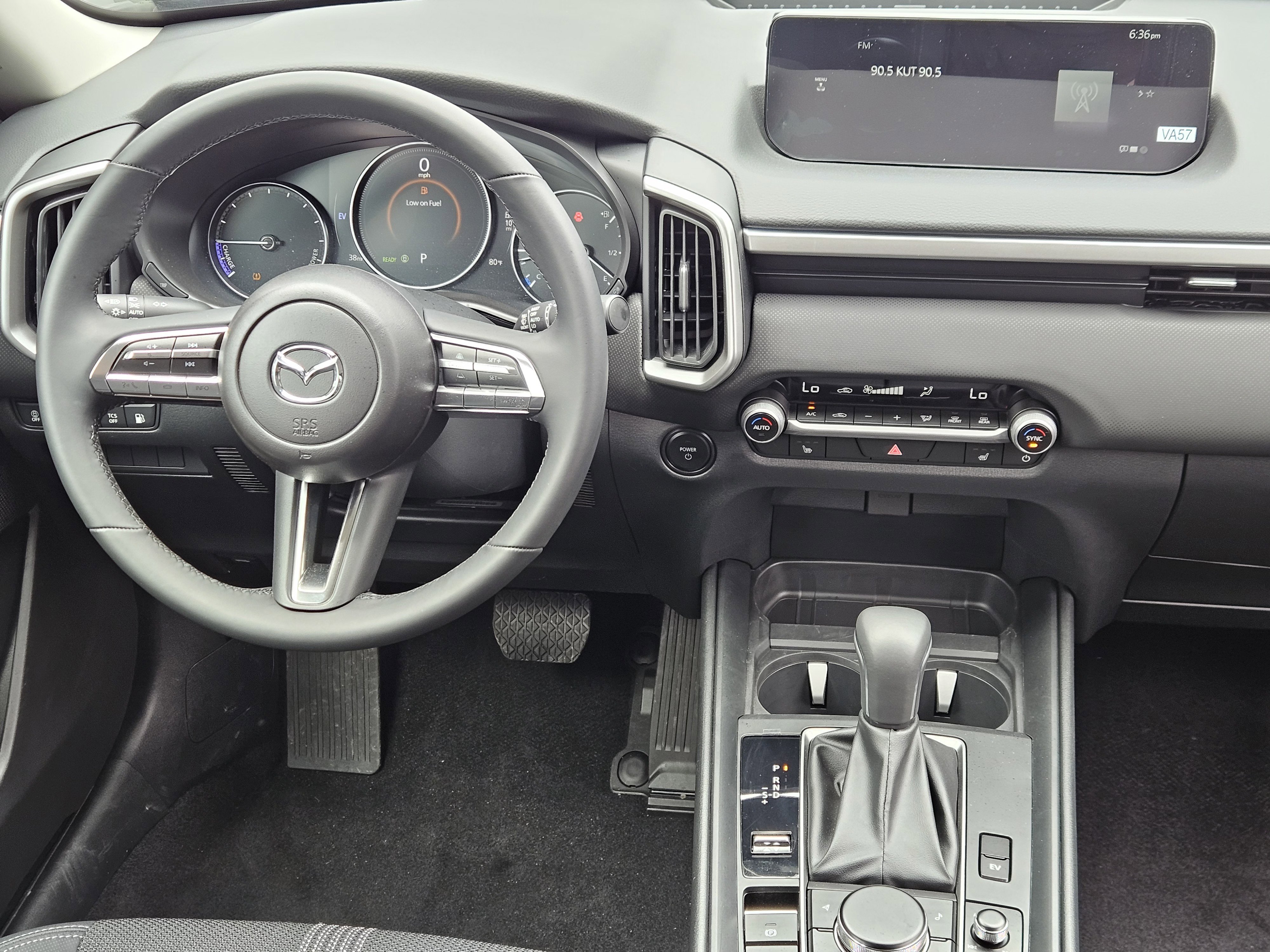 Used 2025  Mazda Preferred image 26