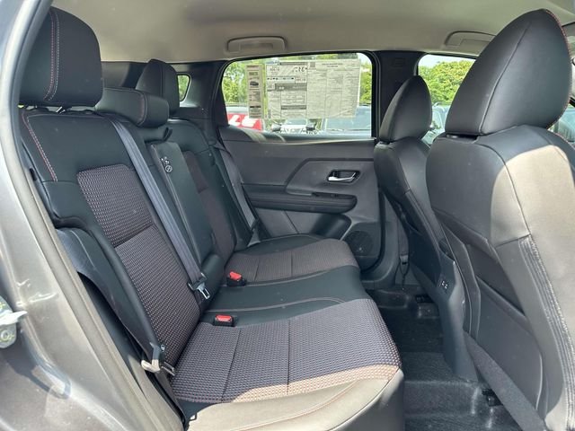 2025 Nissan Kicks SR - Photo 11