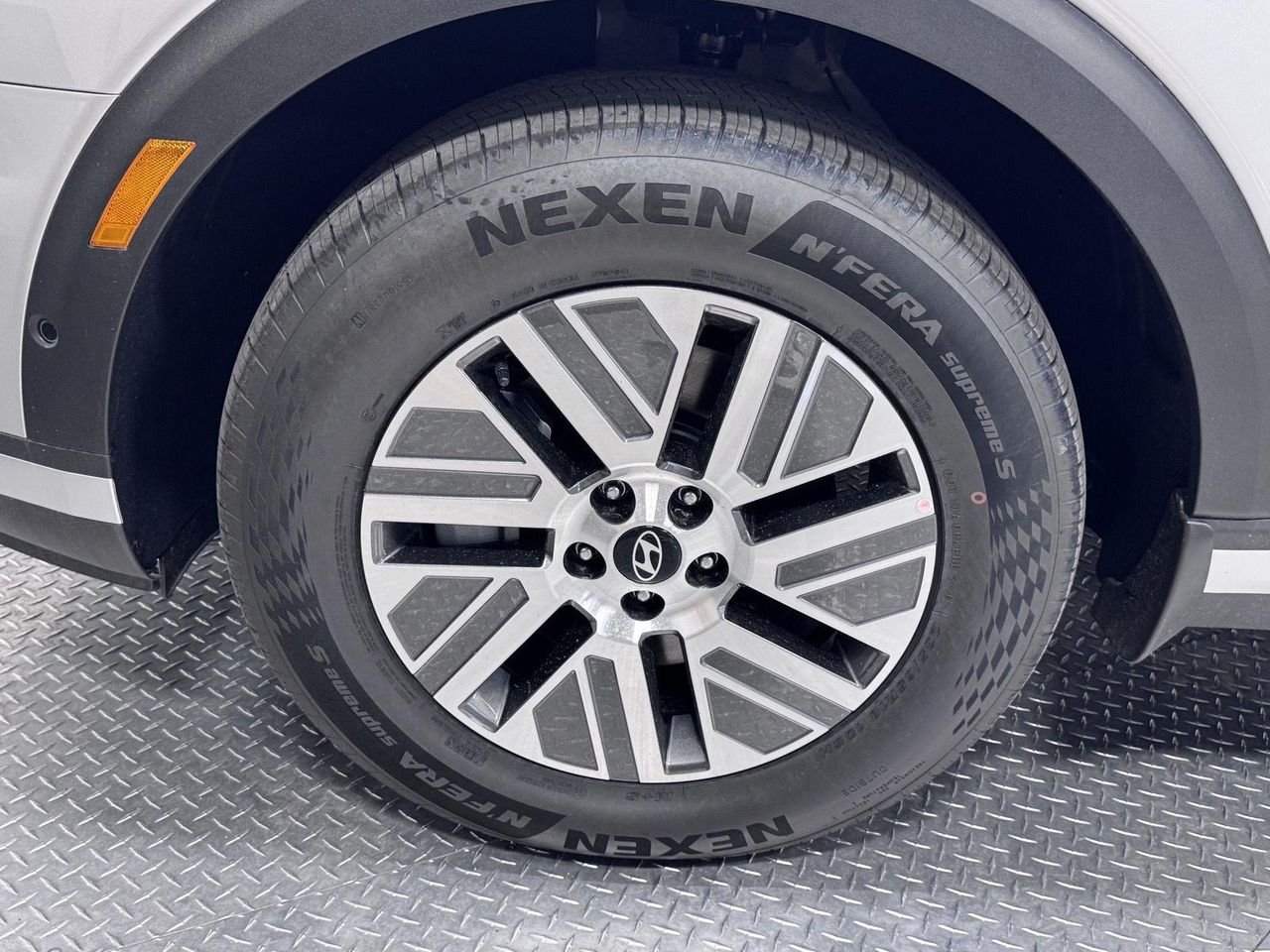 2026 Hyundai Palisade SEL Premium - Photo 17