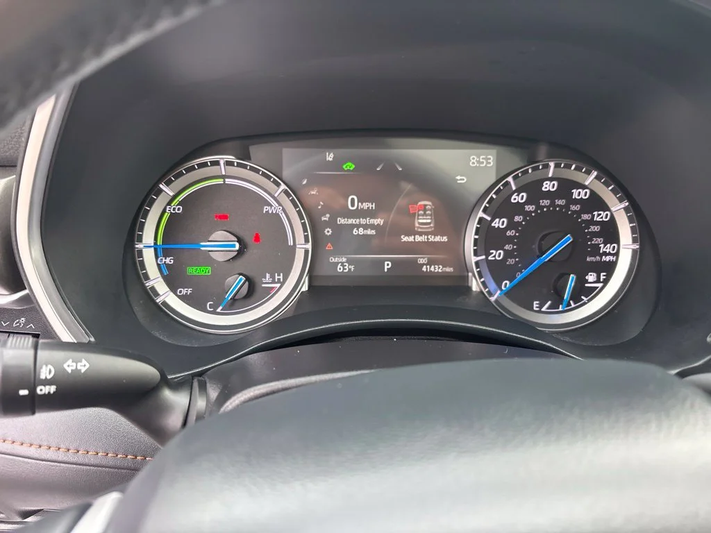 Used 2022 Beige Toyota Bronze Edition image 13