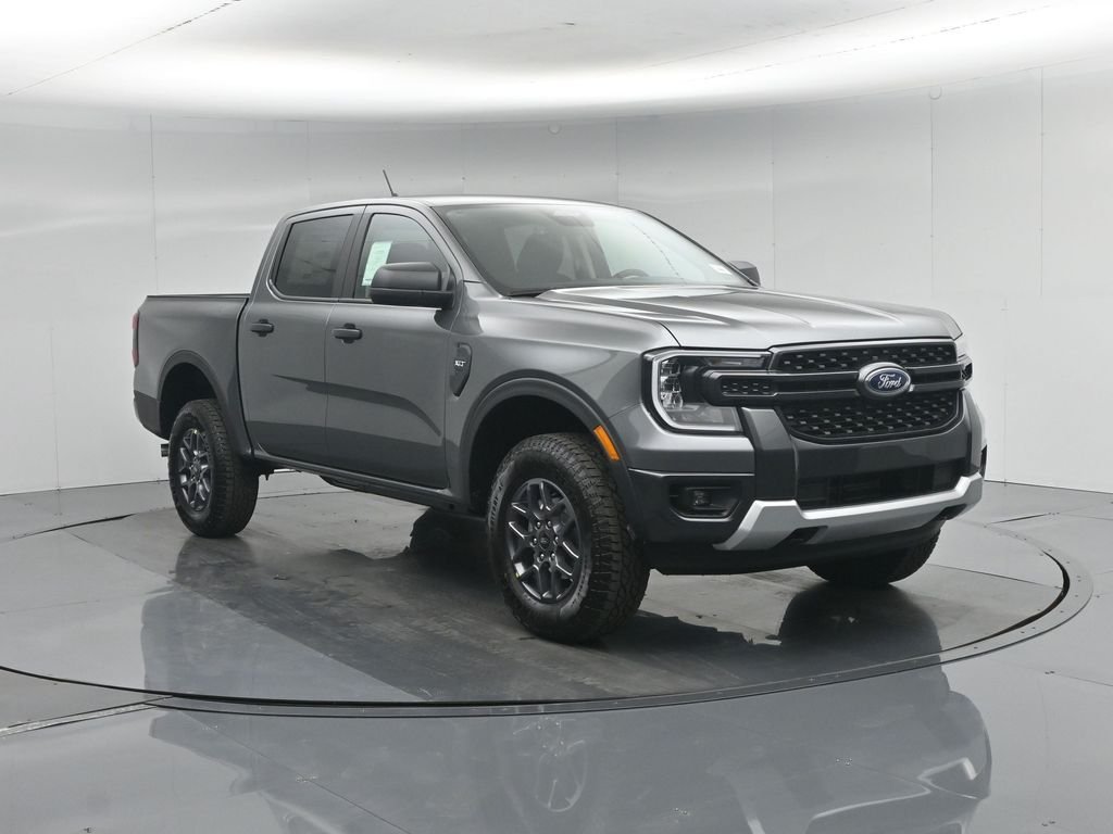 New 2026 Carbonized Gray Metallic Ford XLT image 53